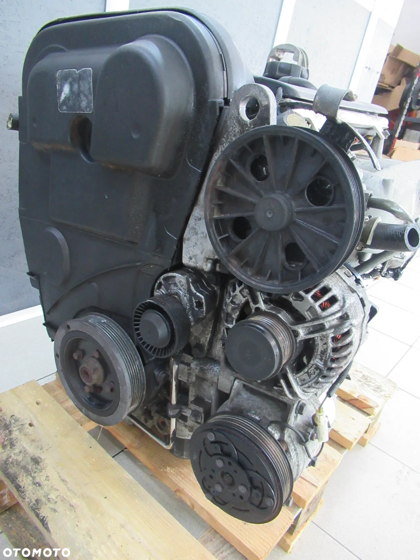 Silnik kompletny Volvo V70 XC70 S60 b5244t 2.4t - 3