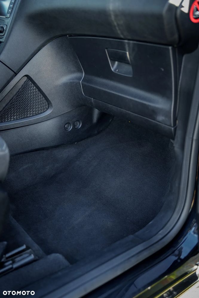 Ford Galaxy - 18