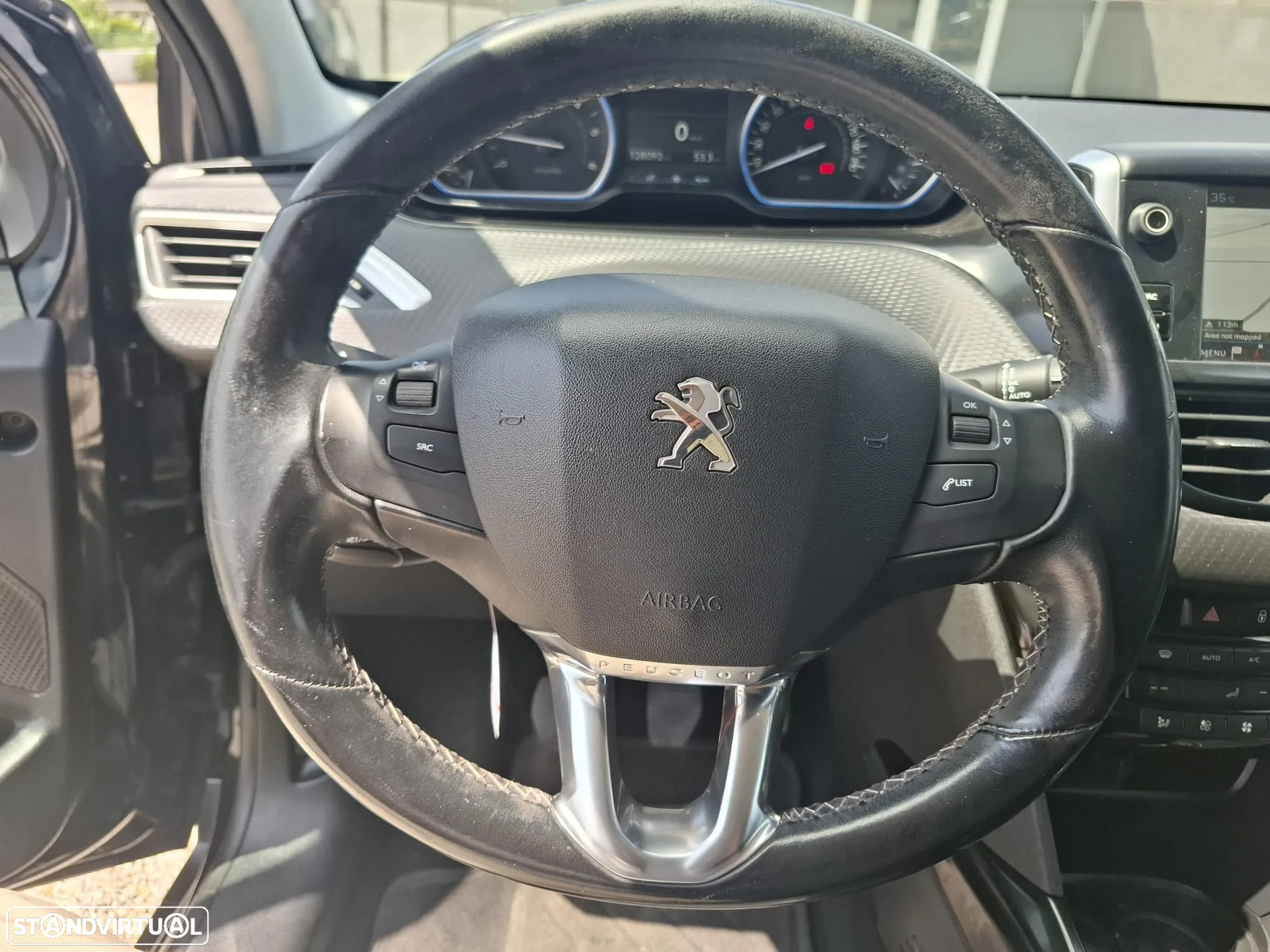 Peugeot 2008 1.6 BlueHDi Allure - 25