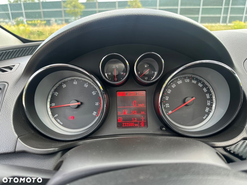 Opel Insignia 1.8 Elegance - 19