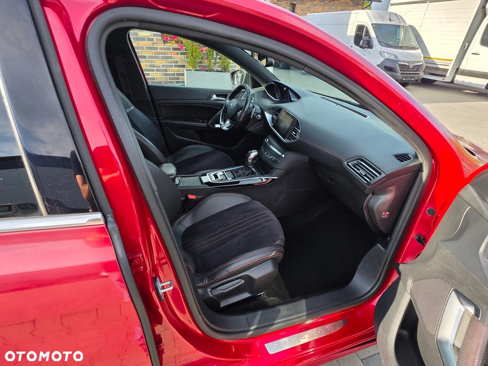 Peugeot 308 BlueHDi 180 EAT6 GT - 17
