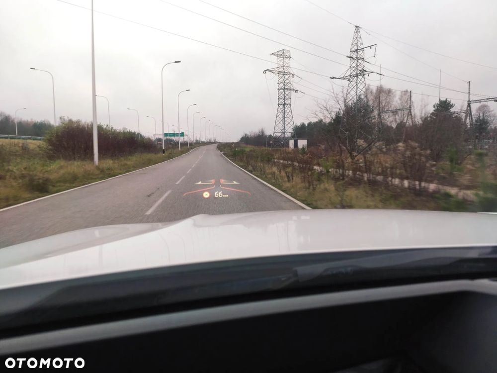 BMW Seria 3 318d Sport Line - 9