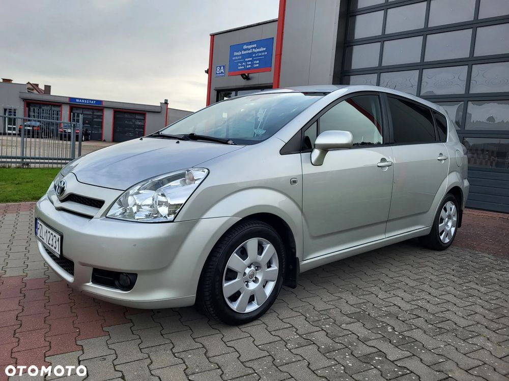 Toyota Corolla Verso 1.8 Premium + 7os - 2