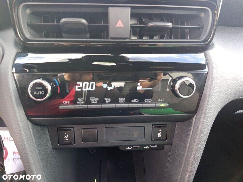 Toyota Yaris Cross Hybrid 1.5 Style - 29