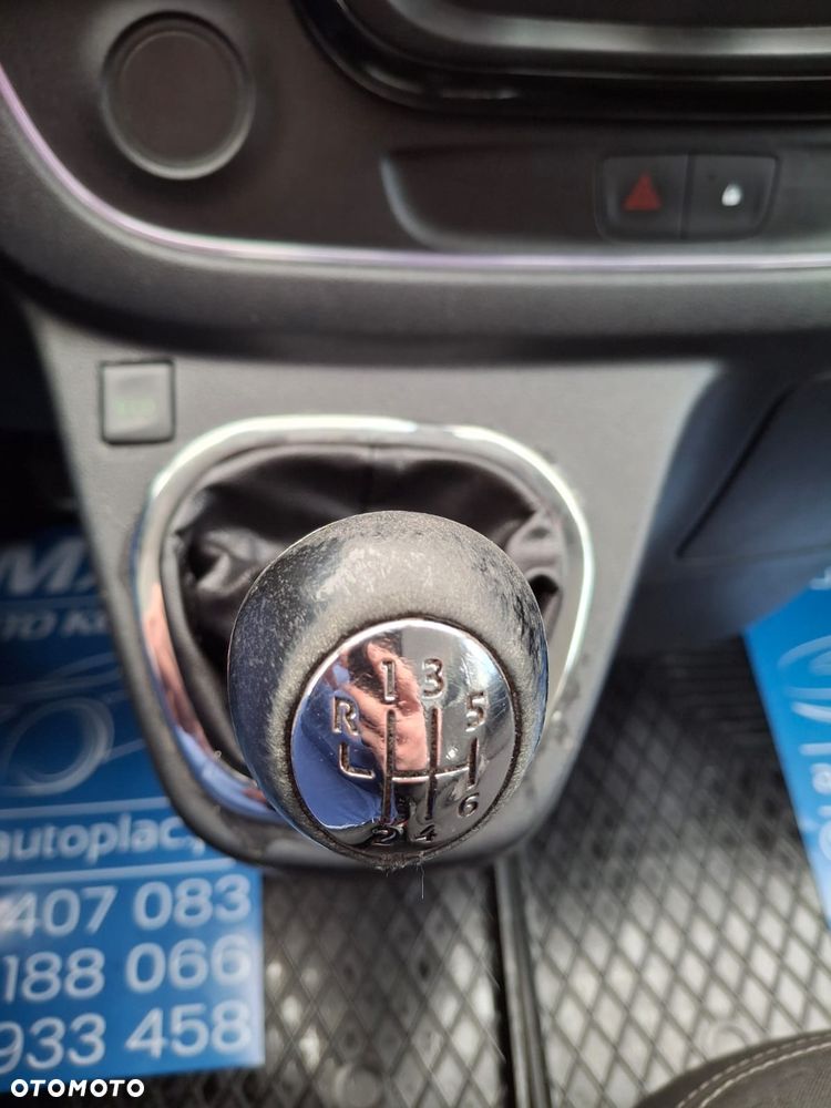 Opel VIVARO - 25