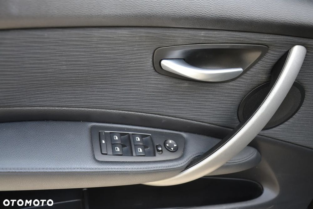 BMW Seria 1 - 14
