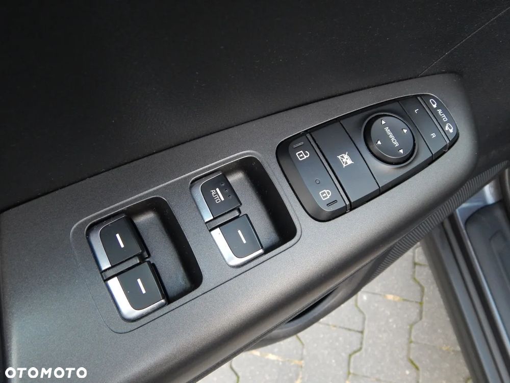 Kia Sportage 2,0 CRDI 2WD Vision - 16