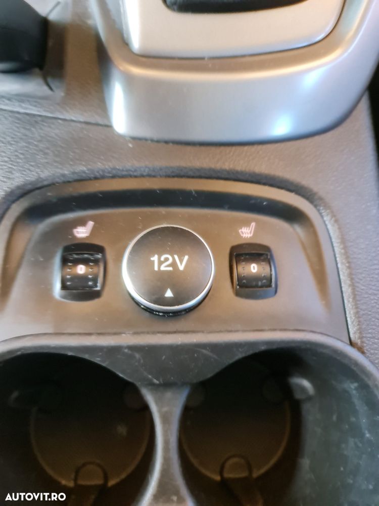 FORD Focus 2014 — imagine 6