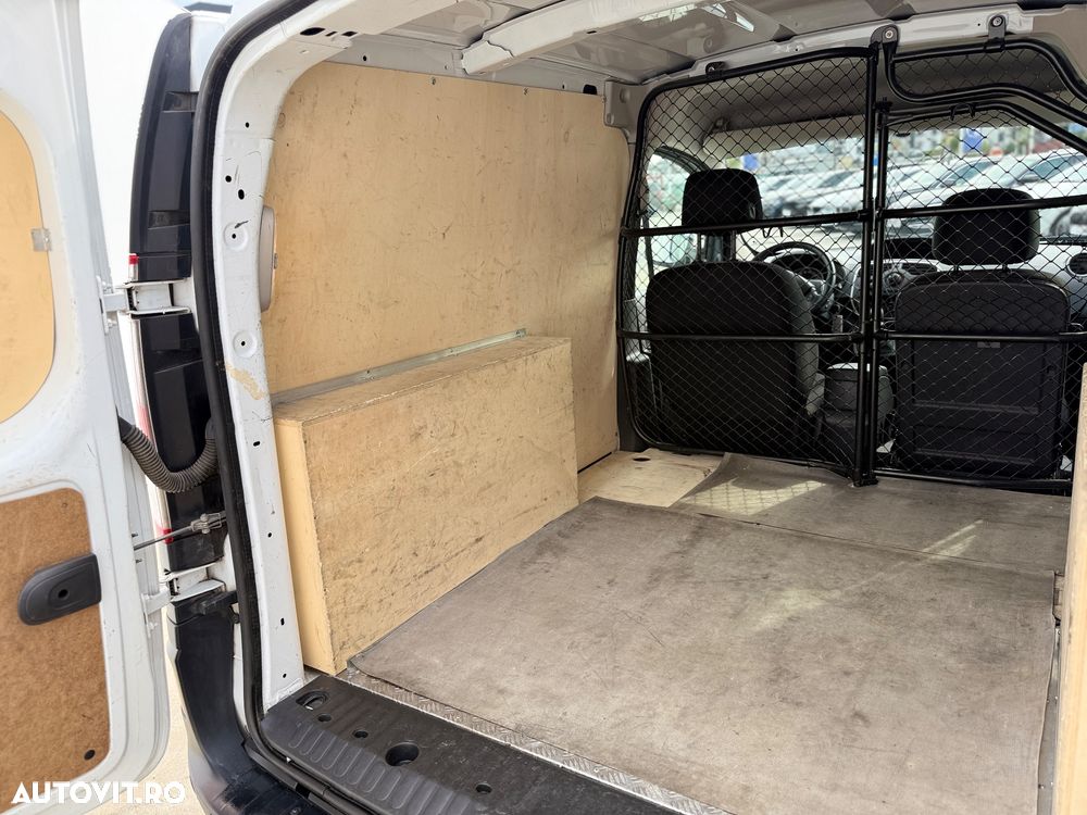 Renault Kangoo 1.5 Blue 95 cabina dubla L2 - 17