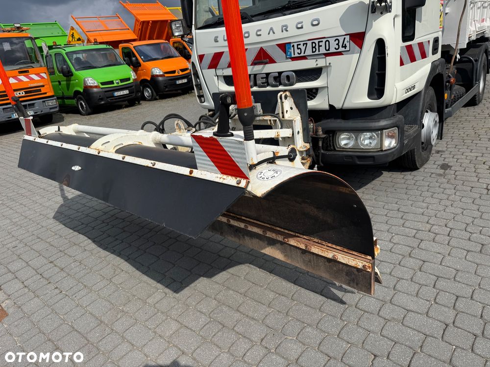 Iveco Eurocargo Wywrotka solarka piaskarka zimowe utrzymanie odśnieżanie akcja zima  3 str pług Specjalny Solarka Piaskarka Czołownica - 12