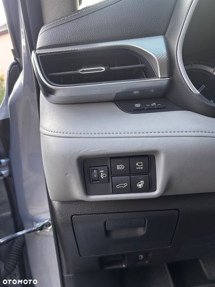Toyota Highlander 2.5 Hybrid Executive Style - 18