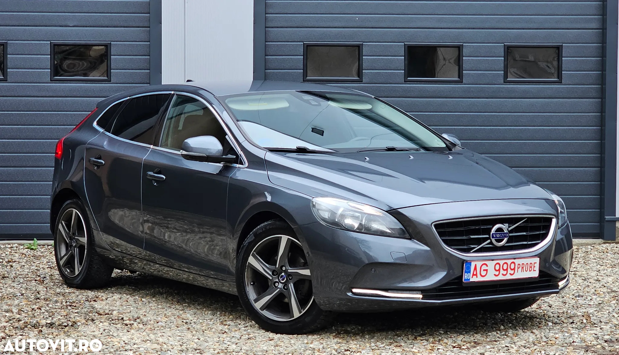 Volvo V40 D2 Summum - 18