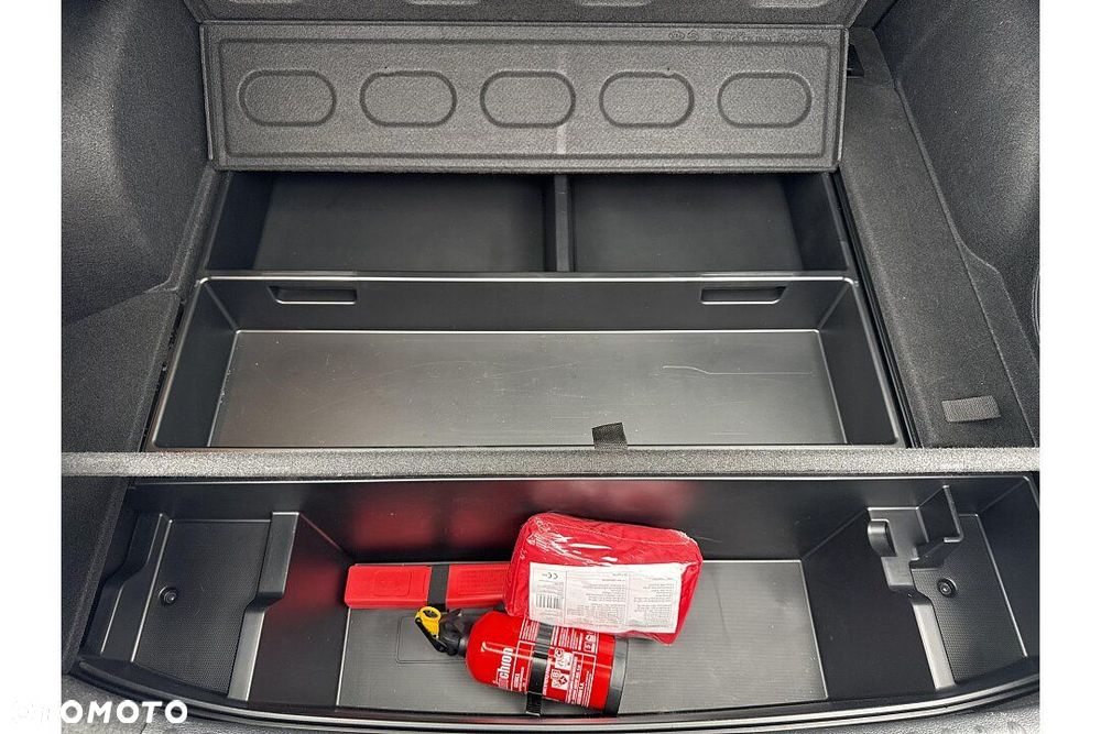 Kia ProCeed 1.5 T-GDI GT Line - 22