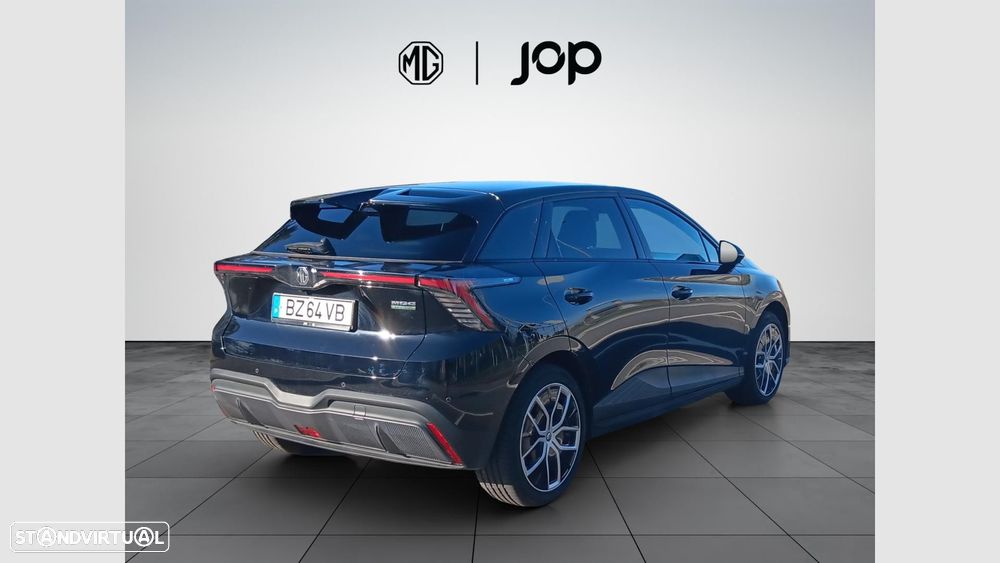 MG MG4 64 kWh Luxury - 7