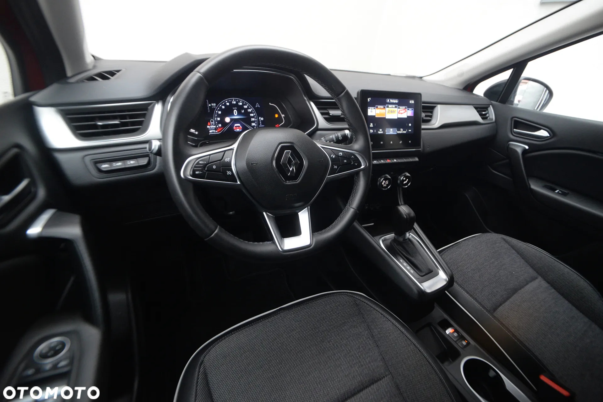 Renault Captur 1.3 TCe Intens EDC - 28