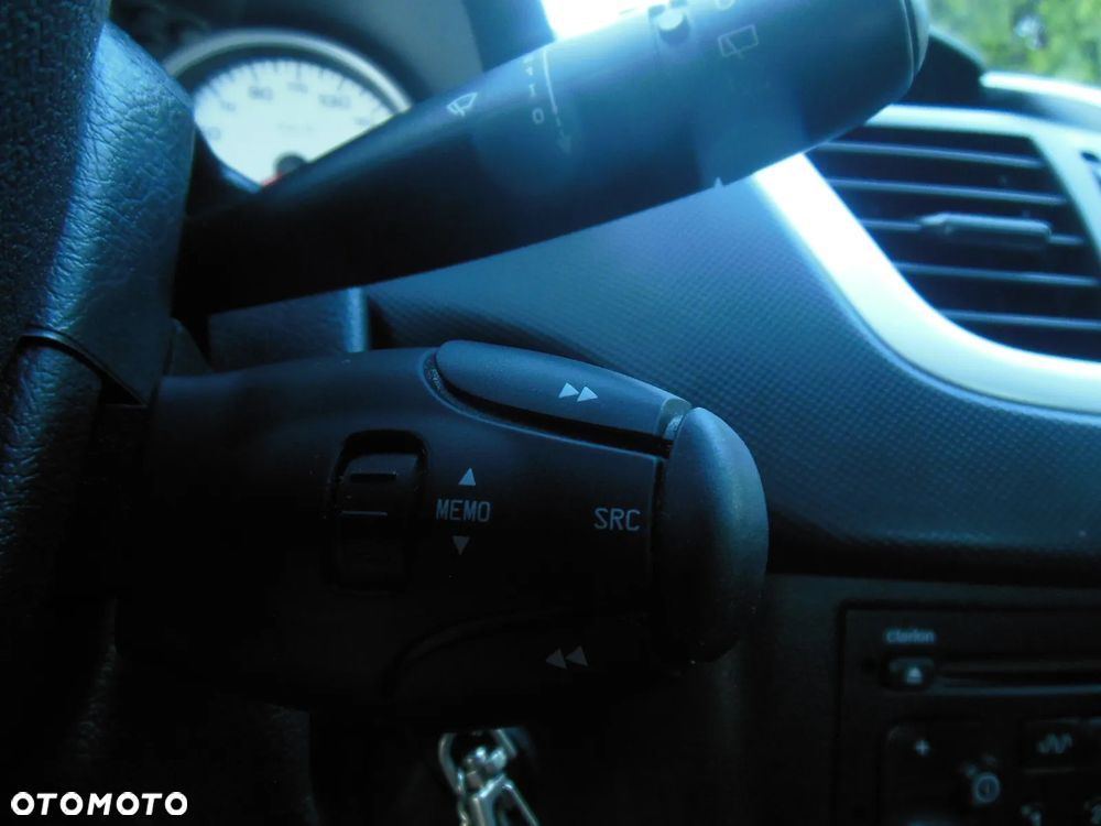 Peugeot 206 plus - 14