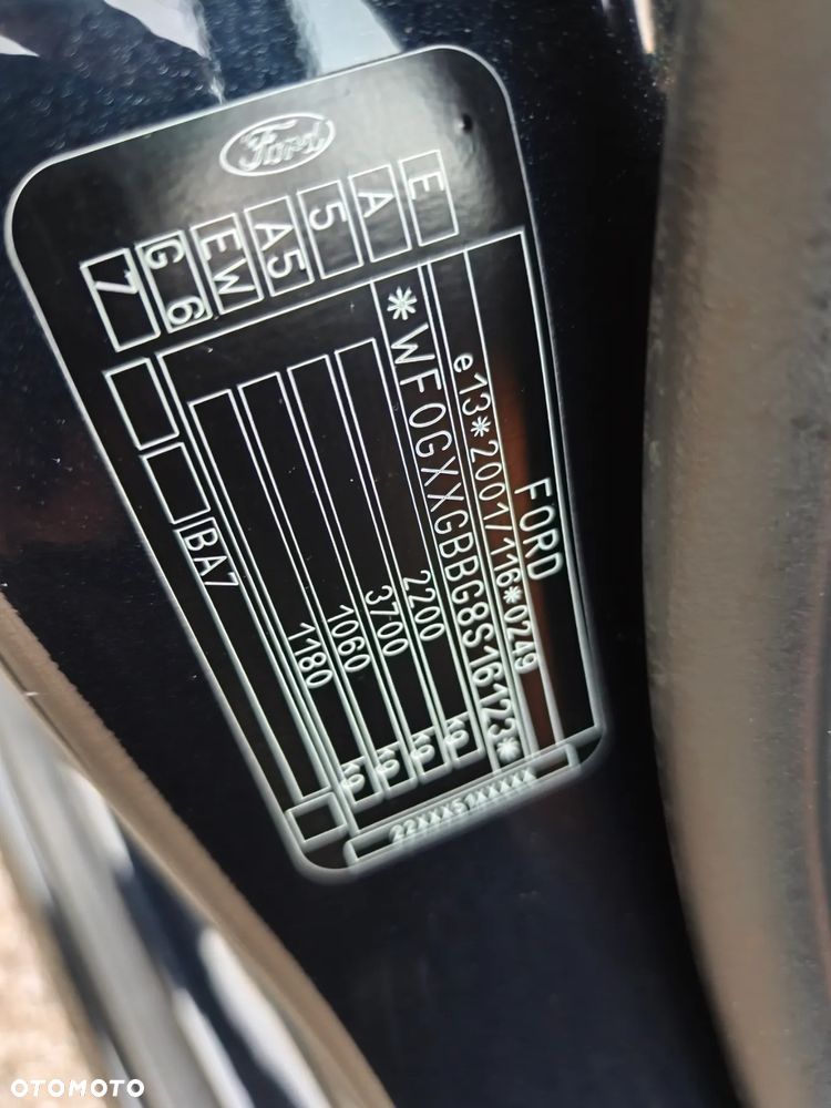 Ford Mondeo - 25