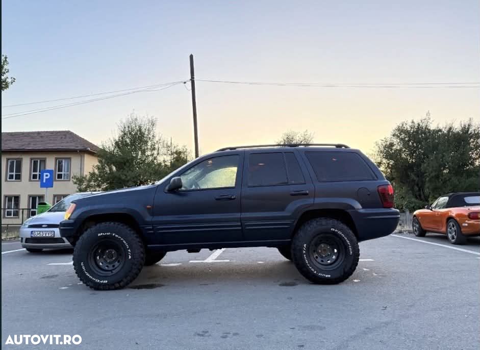 Jeep Grand Cherokee - 2