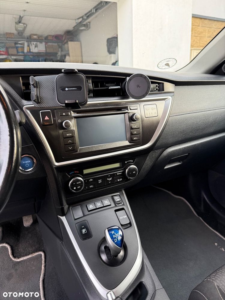 Toyota Auris - 15