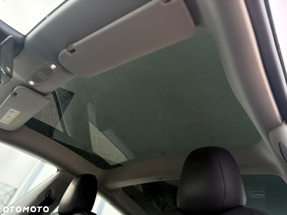 Tesla Model 3 Langstreckenbatterie Allradantrieb Dual Motor - 15