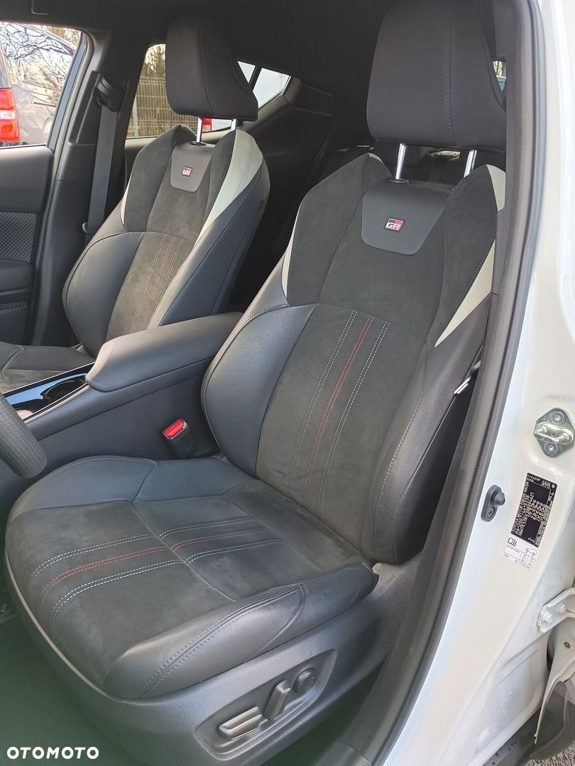 Toyota C-HR - 9