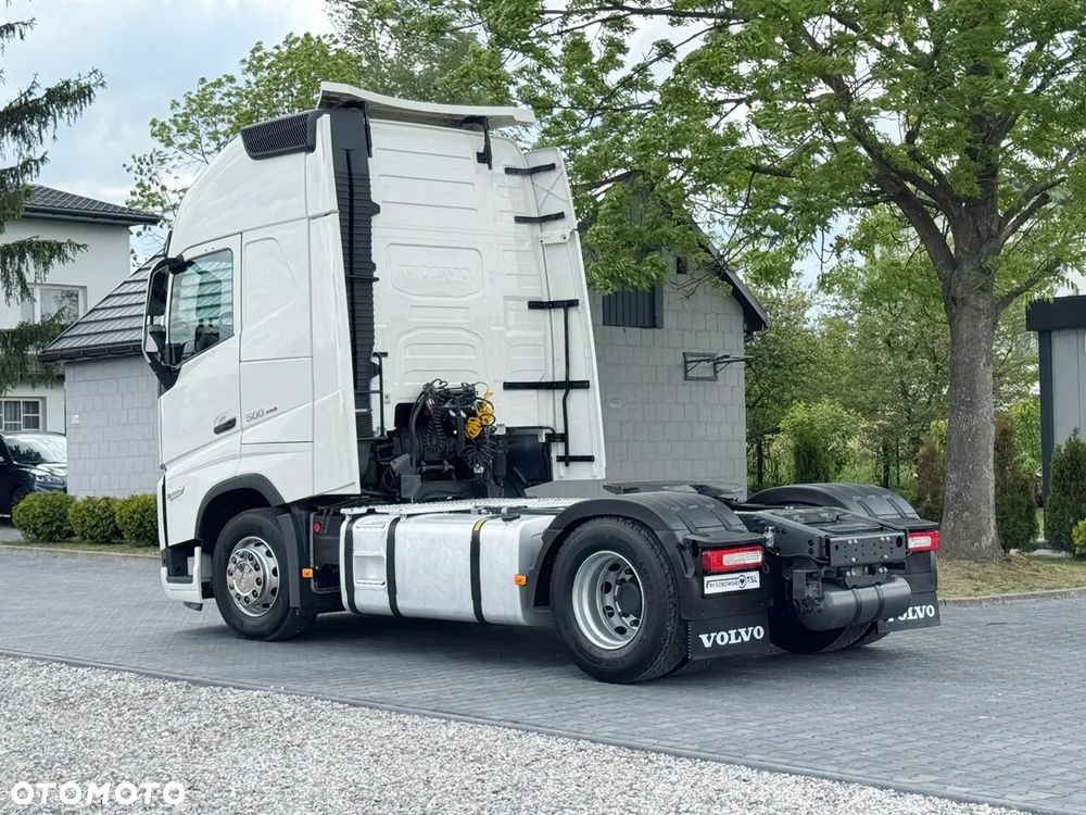 Volvo FH 500 XXL / EURO 6 * BEZ I-SAVE / ACC  / DWA ŁÓŻKA / KLIMA POSTOJOWA / NAVIGACJA / Z NIEMIEC - 17