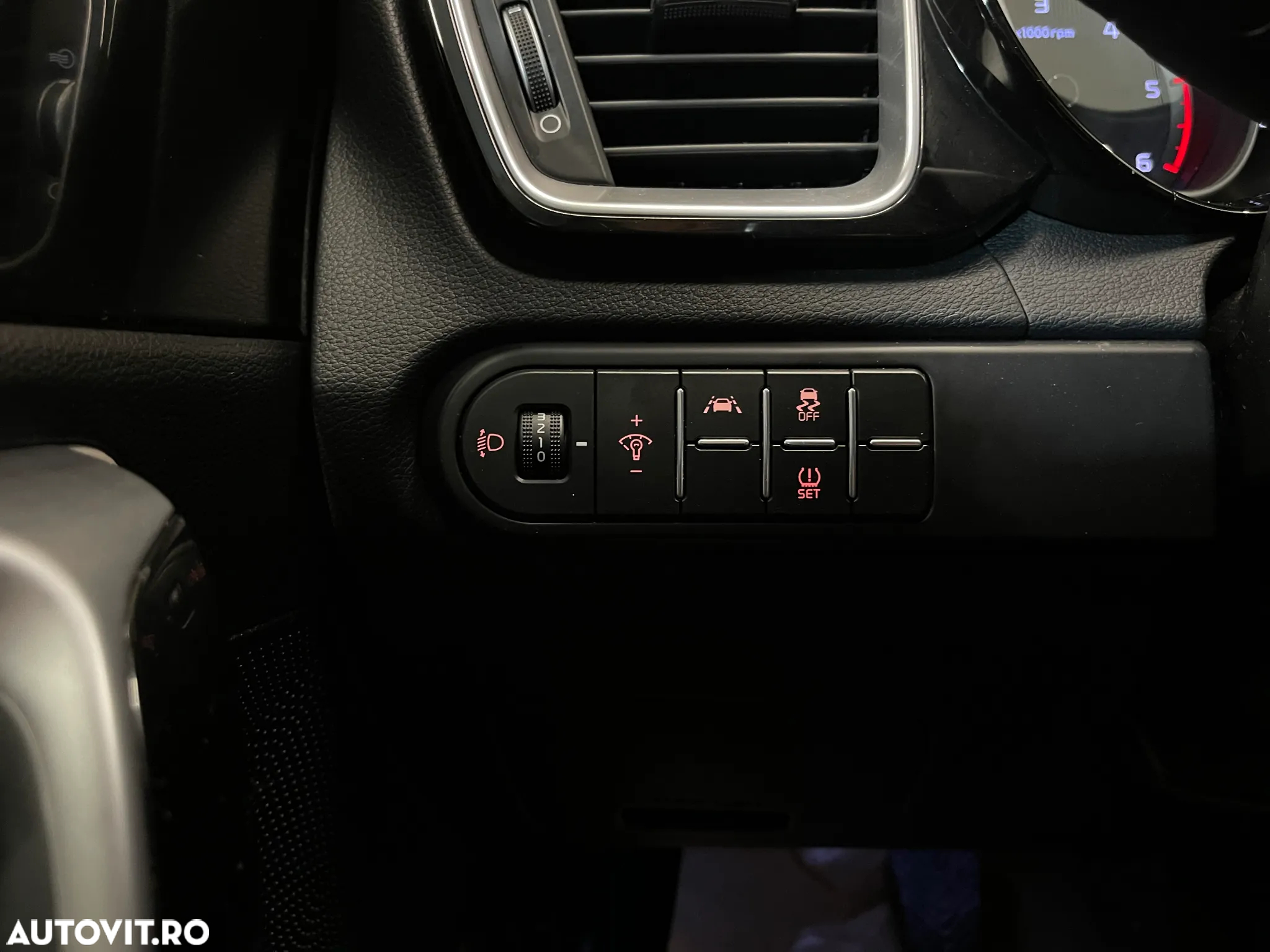 Kia XCeed 1.6 DSL 6MT Style - 21