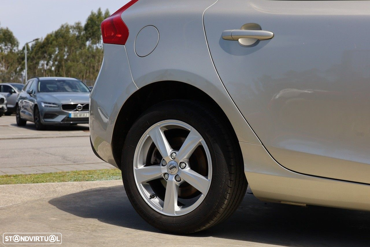 Volvo V40 2.0 D2 Kinetic - 16