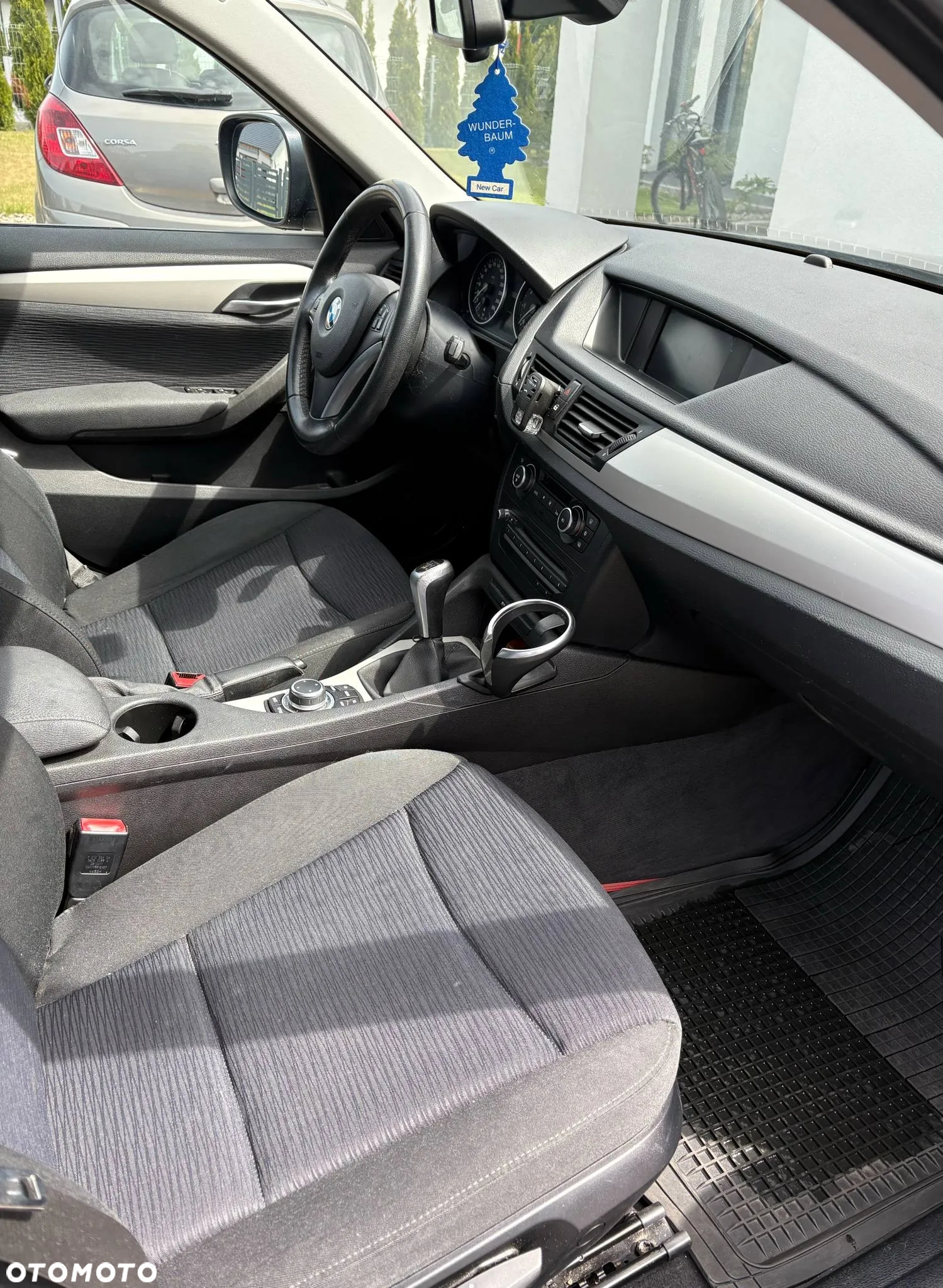 BMW X1 sDrive18i - 6