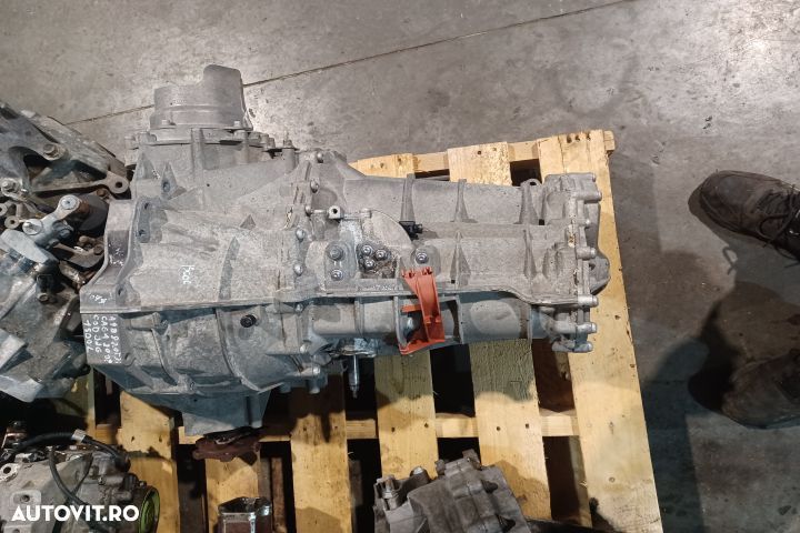 Cutie de viteze manuala 2.0 TDI CAGA 2008 COD JJG Audi A4 B8/8K [2007 - 1