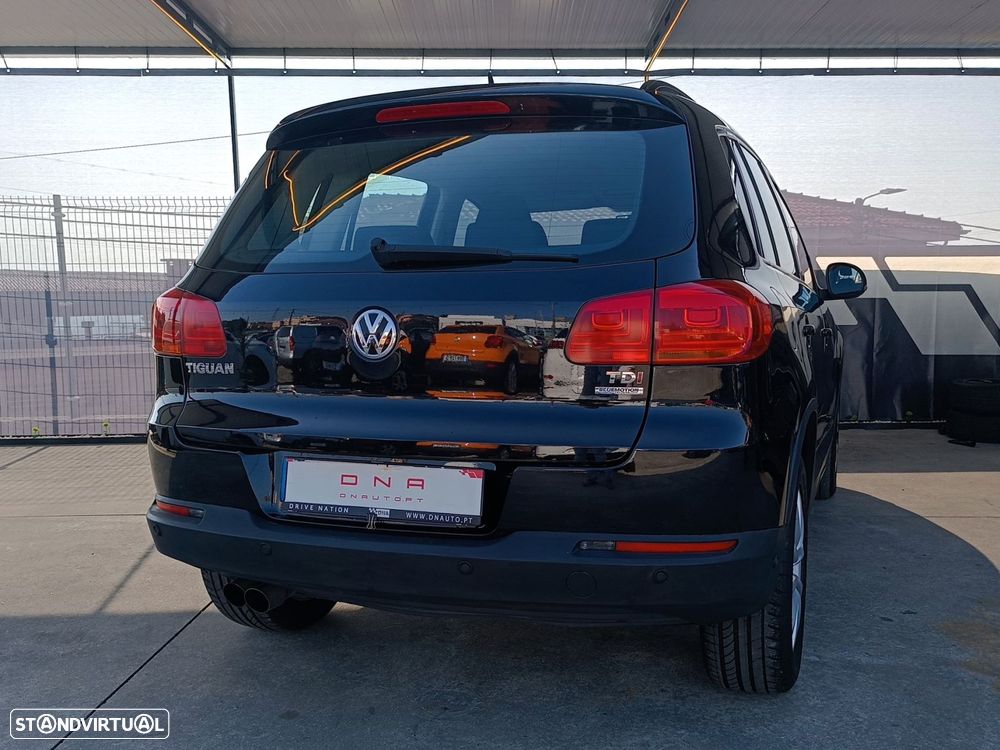 VW Tiguan 2.0 TDi Sport BlueMotion - 2