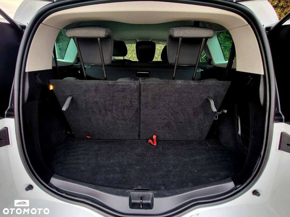 Renault Grand Scenic - 26