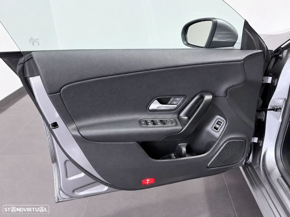Mercedes-Benz CLA 180 d Shooting Brake Progressive Aut. - 18