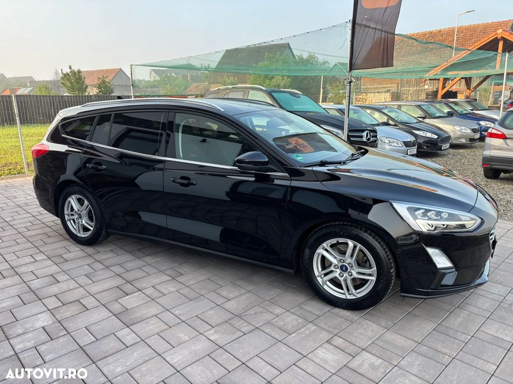 Ford Focus - 8