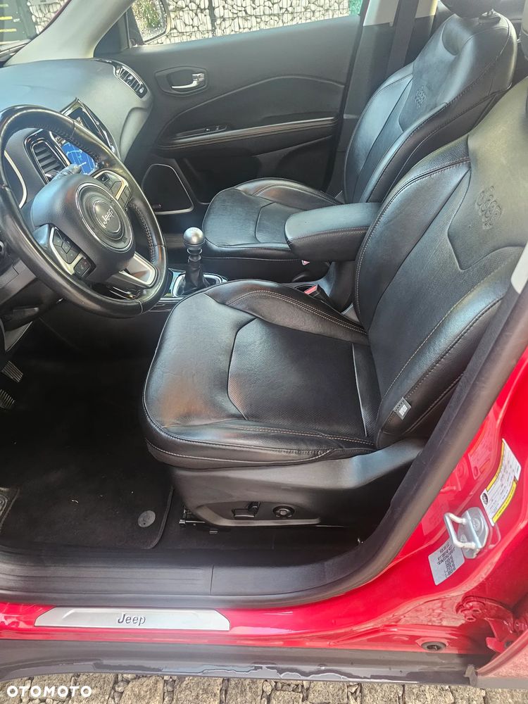 Jeep Compass 1.4 TMair Night Eagle FWD S&S - 12