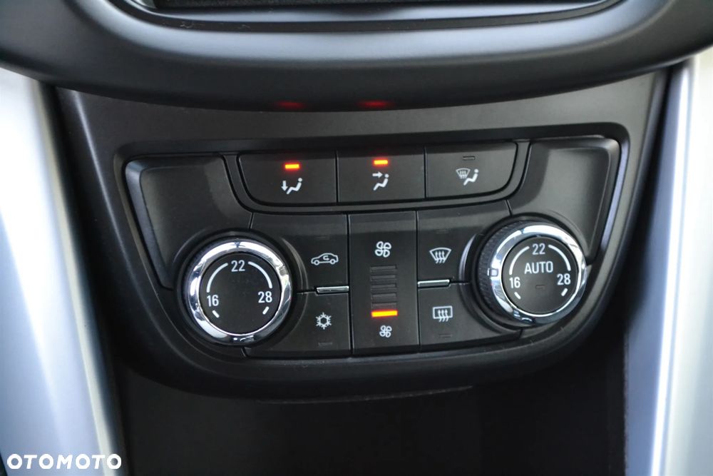 Opel Zafira 1.4 Turbo (ecoFLEX) Start/Stop Active - 17