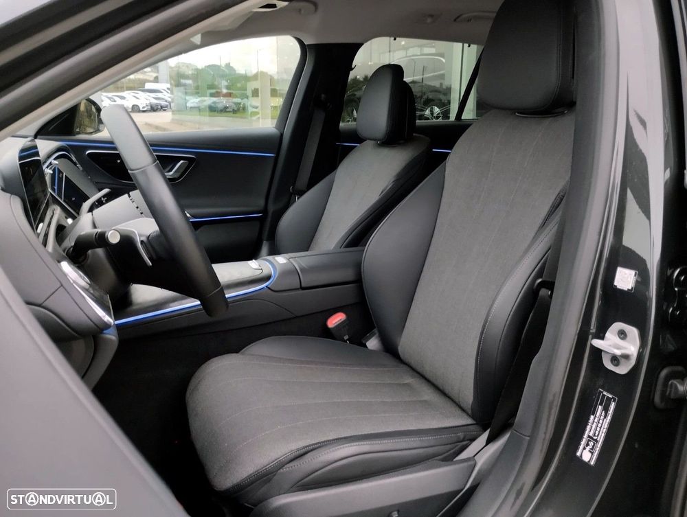 Mercedes-Benz E 300 de - 11