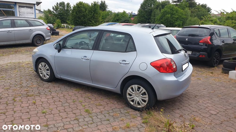 Toyota Auris 1.33 VVT-i Life - 14