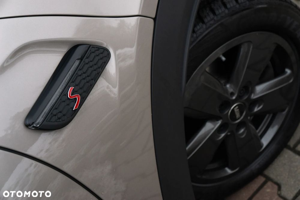 MINI Cooper S John Works Trim - 15