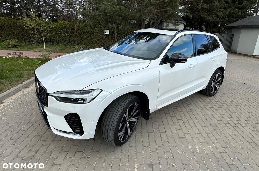 Volvo XC 60 B6 B AWD R-Design - 11