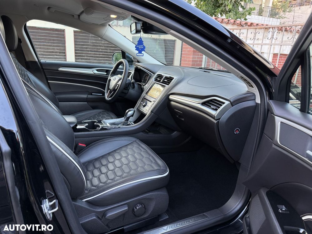 Ford Mondeo 2.0 TDCI PowerShift Business - 7