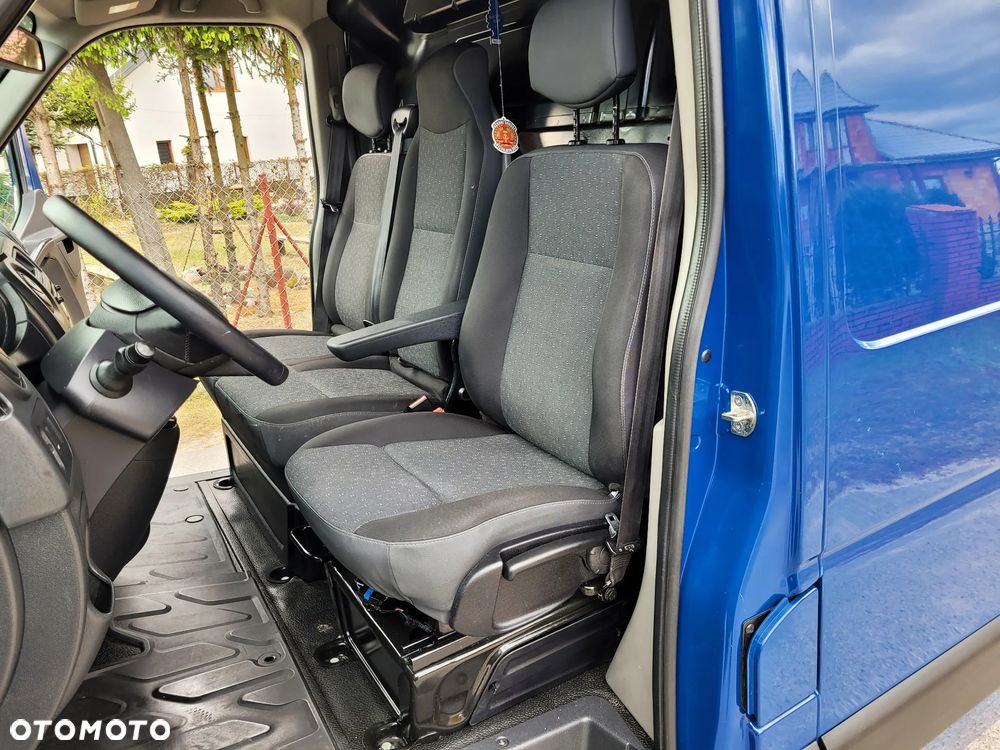 Opel Movano - 19