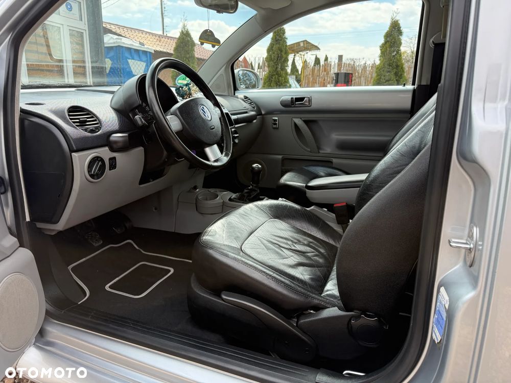 Volkswagen New Beetle 2.0 Freestyle - 4