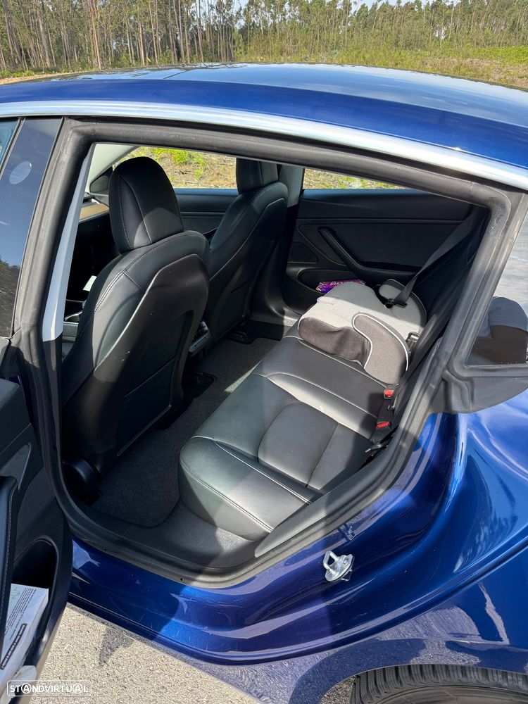 Tesla Model 3 Long Range AWD Dual Motor - 17