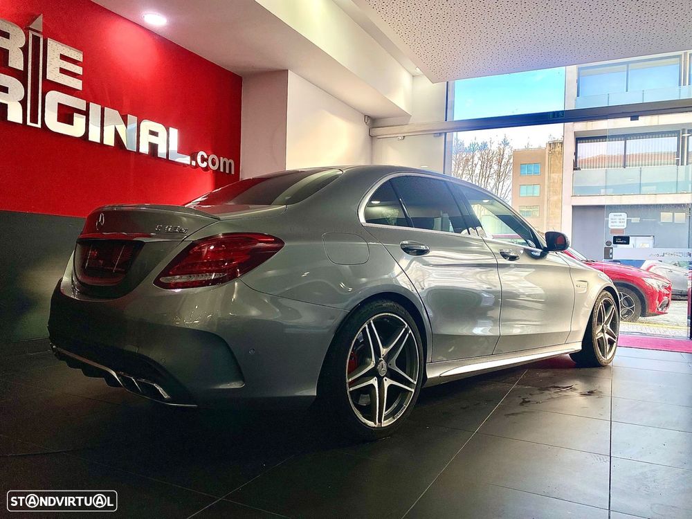 Mercedes-Benz C 63 AMG S - 7