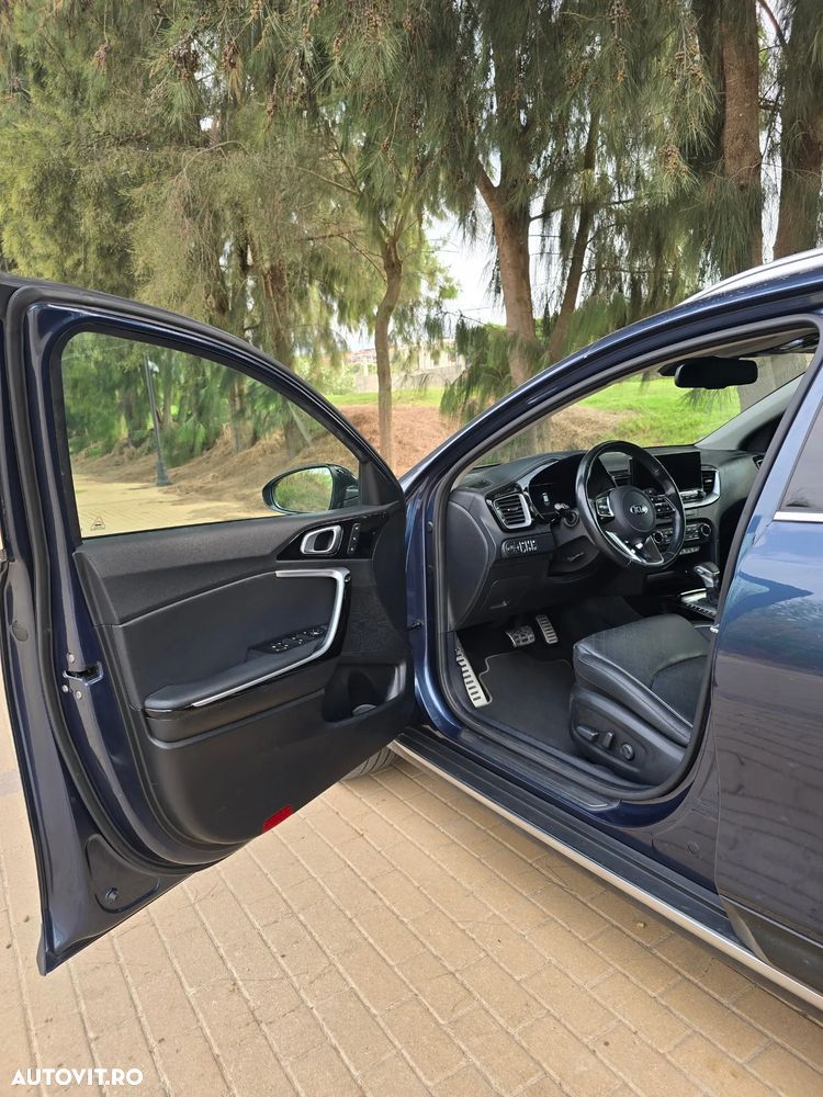 Kia XCeed 1.6 GDI DCT6 OPF Platinum Edition - 12