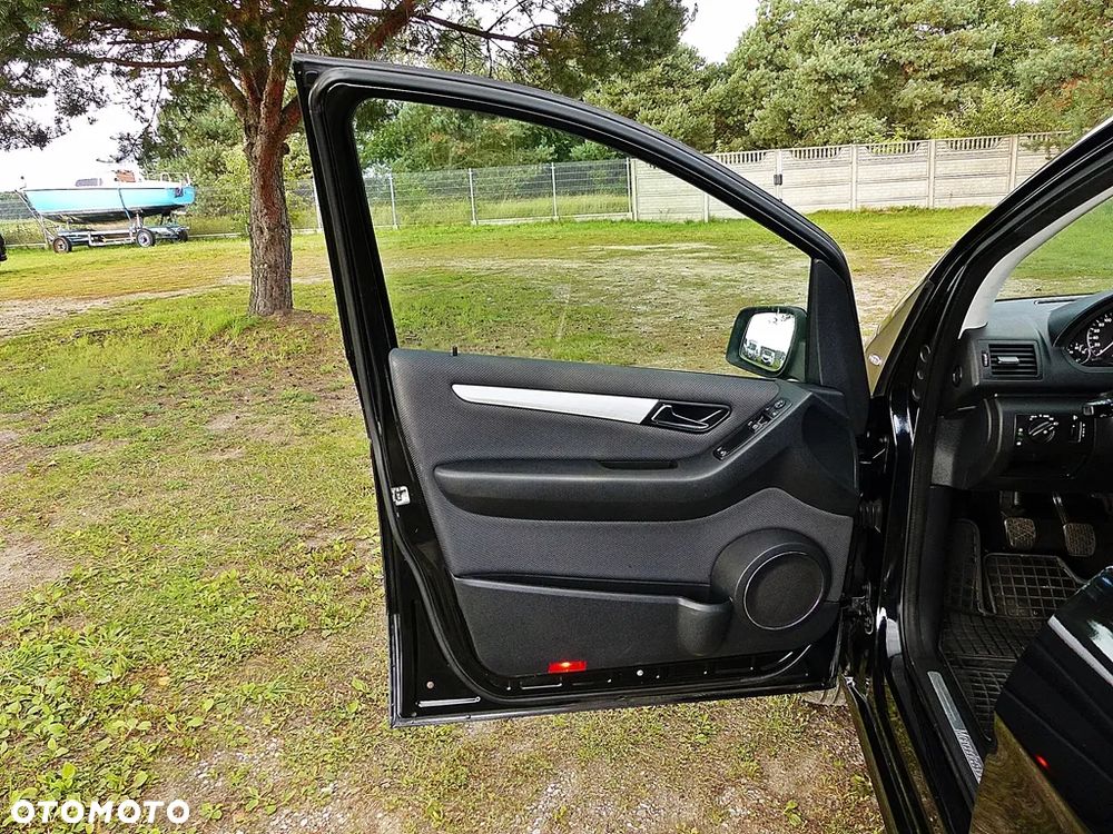 Mercedes-Benz Klasa A 160 BlueEFFICIENCY Elegance - 17