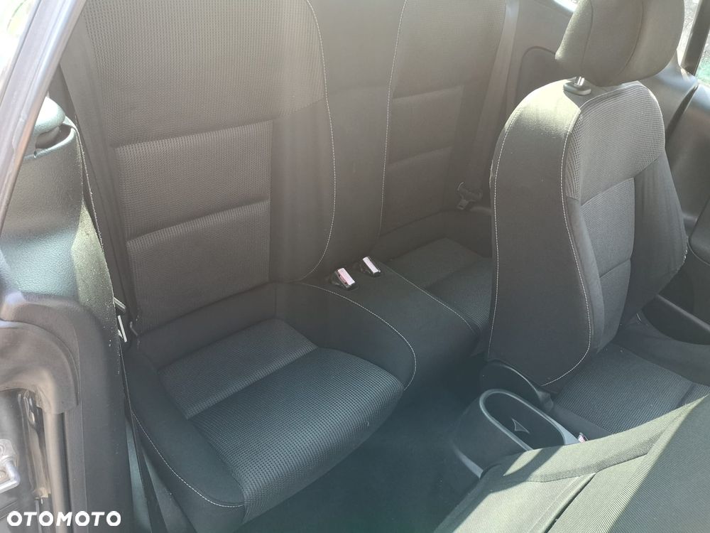 Peugeot 207 CC - 14