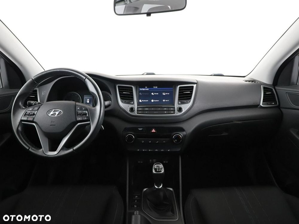 Hyundai Tucson blue 1.6 GDi 2WD Classic - 16