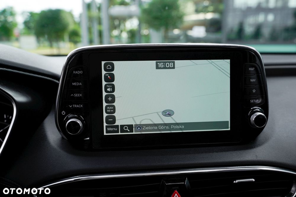 Hyundai Santa Fe - 12